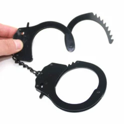 Metal Handcuffs, Black -Smiffys Shop dc641efe008614d08daa7fd80996ee3 92e9cc34f1